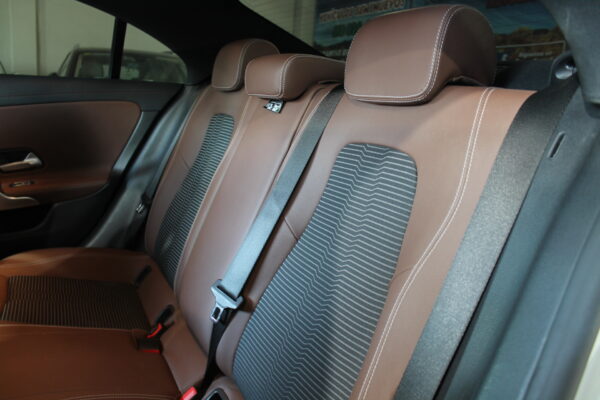 Mercedes-Benz CLA 200d 150cv 4p. 2020 - Imagen 14