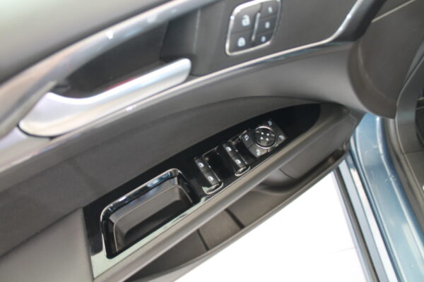 Ford Mondeo 2.0 TDCI 150cv Titanium 5p. 2019 - Imagen 15