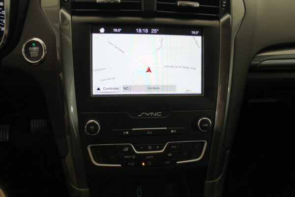 Ford Mondeo 2.0 TDCI 150cv Titanium 5p. 2019 - Imagen 20