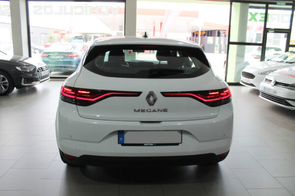Renault Megane 1.5 DCI 115cv Business 5p. 2021 - Imagen 5