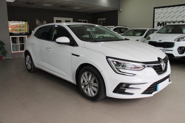 Renault Megane 1.5 DCI 115cv Business 5p. 2021 - Imagen 8