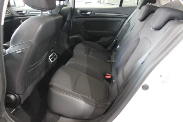 Renault Megane 1.5 DCI 115cv Business 5p. 2021 - Imagen 11