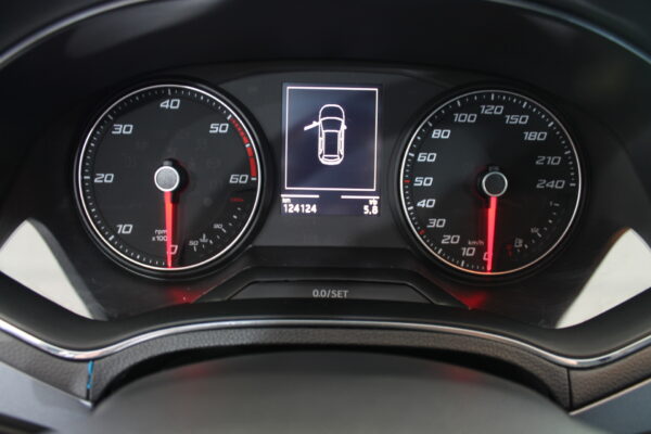 Seat Arona 1.6 TDI 95cv Style Eco 5p. 2018 - Imagen 17