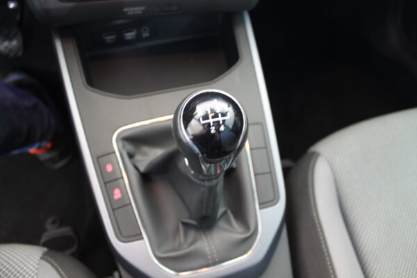 Seat Arona 1.6 TDI 95cv Style Eco 5p. 2018 - Imagen 20