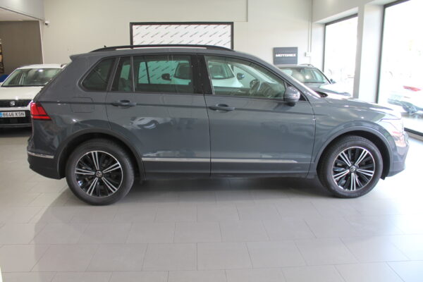 Volkswagen Tiguan 2.0 TDI 150cv Life 5p. 2021 - Imagen 7