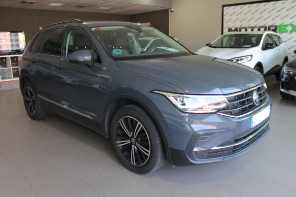 Volkswagen Tiguan 2.0 TDI 150cv Life 5p. 2021 - Imagen 8