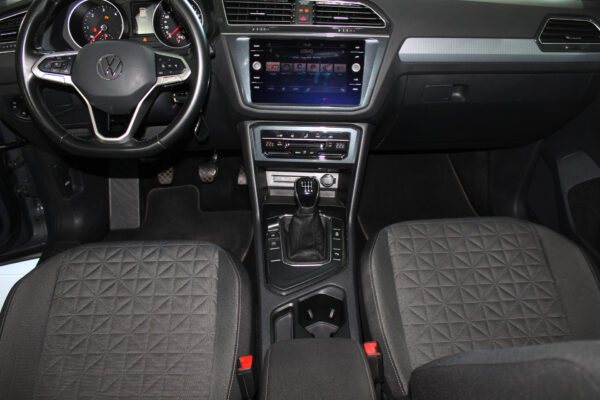 Volkswagen Tiguan 2.0 TDI 150cv Life 5p. 2021 - Imagen 14