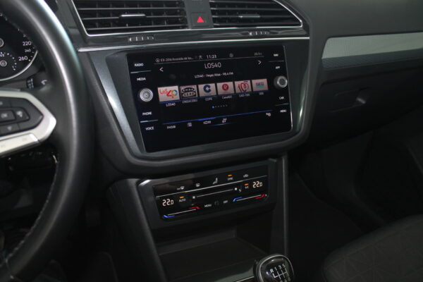 Volkswagen Tiguan 2.0 TDI 150cv Life 5p. 2021 - Imagen 19