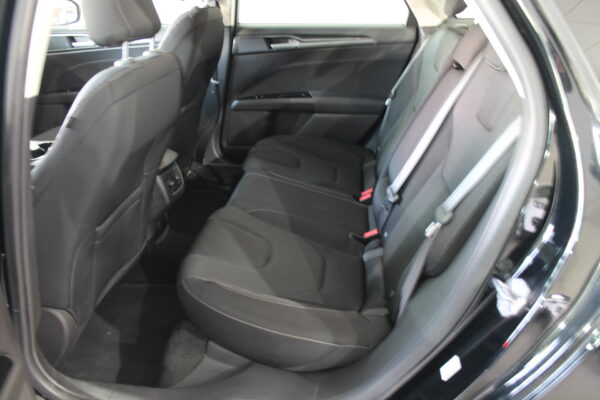 Ford Mondeo 2.0 Tdci 150cv Auto. Titanium 2019 - Imagen 11