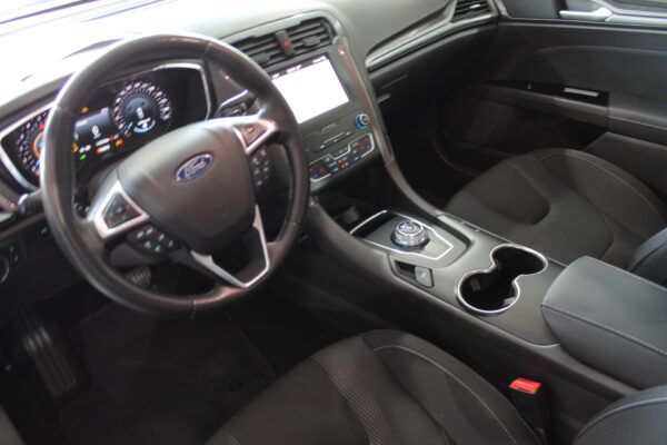 Ford Mondeo 2.0 Tdci 150cv Auto. Titanium 2019 - Imagen 13