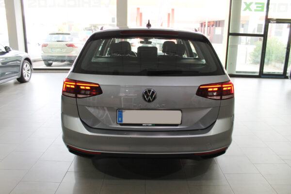 Volkswagen Passat Variant 2.0 TDI 150cv Business 2020 - Imagen 5