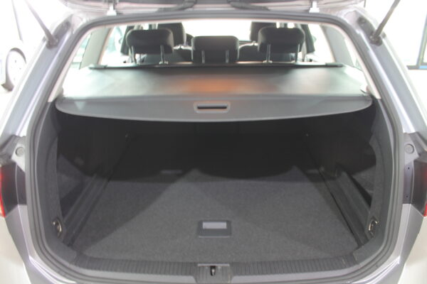 Volkswagen Passat Variant 2.0 TDI 150cv Business 2020 - Imagen 10