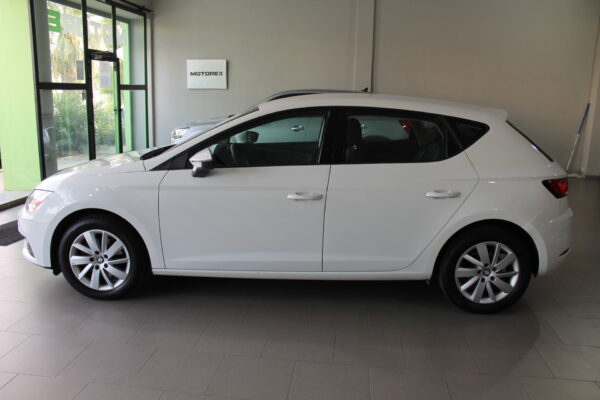 Seat León 1.6 TDI 115cv Reference 5p. 2019 - Imagen 3