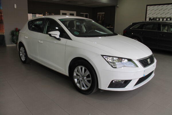 Seat León 1.6 TDI 115cv Reference 5p. 2019 - Imagen 8