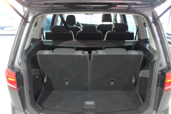 Volkswagen Touran 2.0 TDI 122cv Business 7plazas 5p. 2021 - Imagen 10