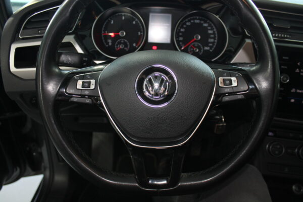 Volkswagen Touran 2.0 TDI 122cv Business 7plazas 5p. 2021 - Imagen 19