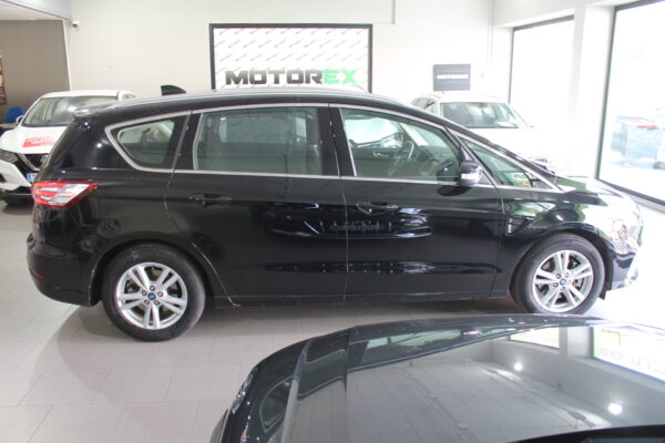 Ford S-Max 2.0 Ecoblue 150cv 7 plazas 2019 - Imagen 7