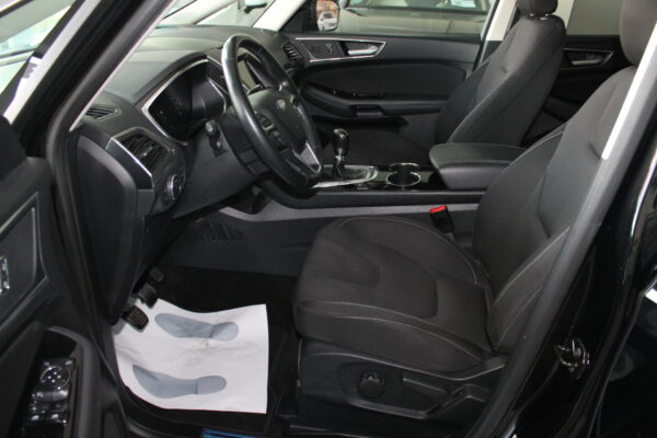 Ford S-Max 2.0 Ecoblue 150cv 7 plazas 2019 - Imagen 12
