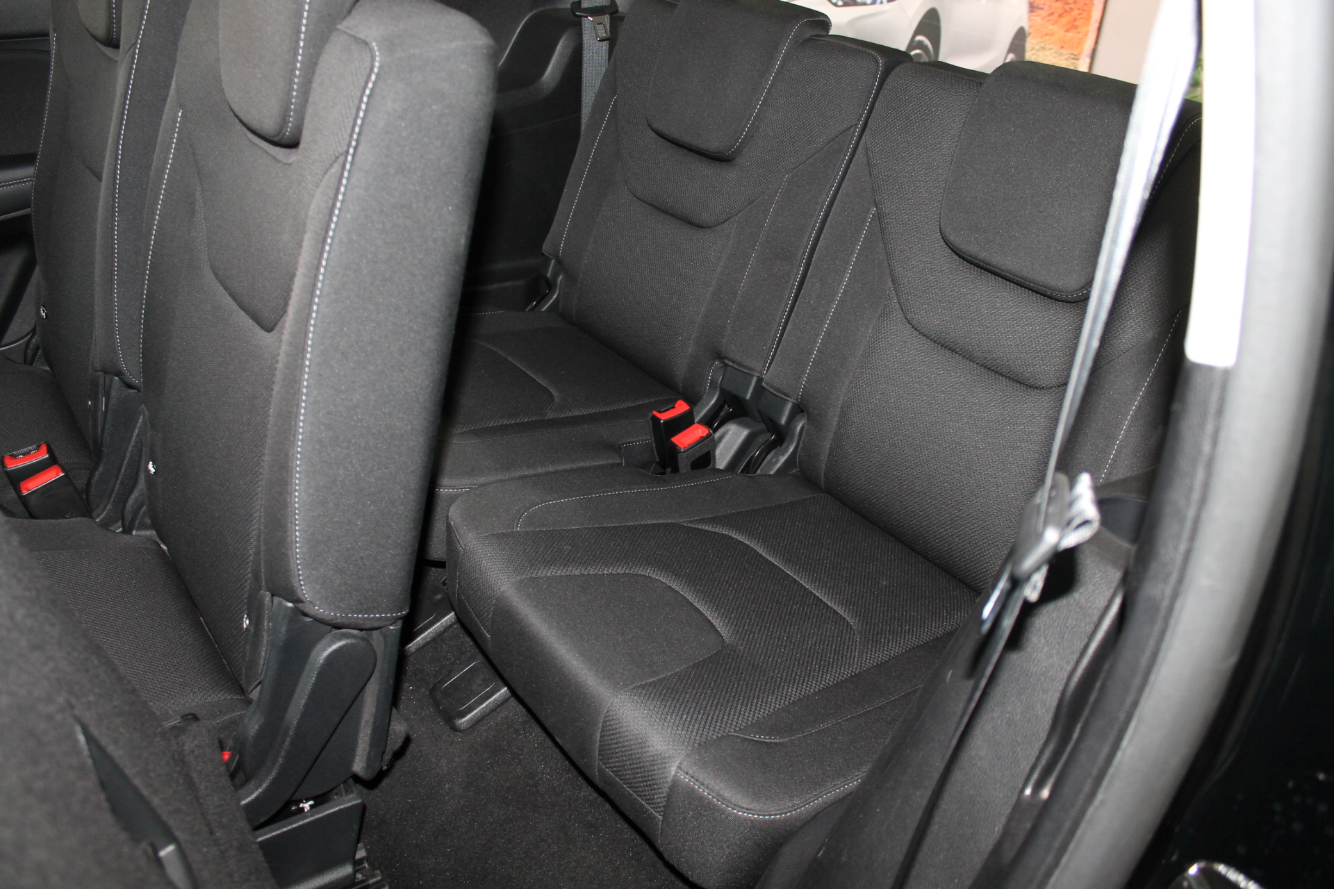 Ford S-Max 2.0 Ecoblue 150cv 7 plazas 2019 - Imagen 13
