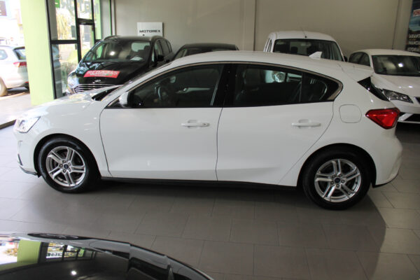 Ford Focus 1.5 Ecoblue 120cv 5p. 2019 - Imagen 3
