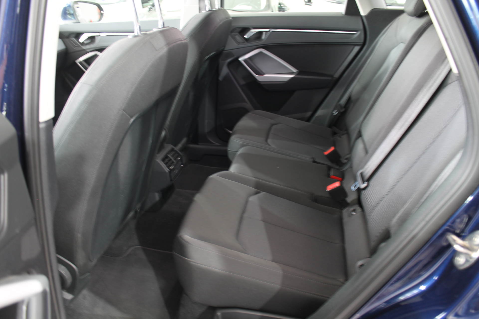 Audi Q3 35 TDI 150cv Autom. S-tronic 5p. 2020 - Imagen 9