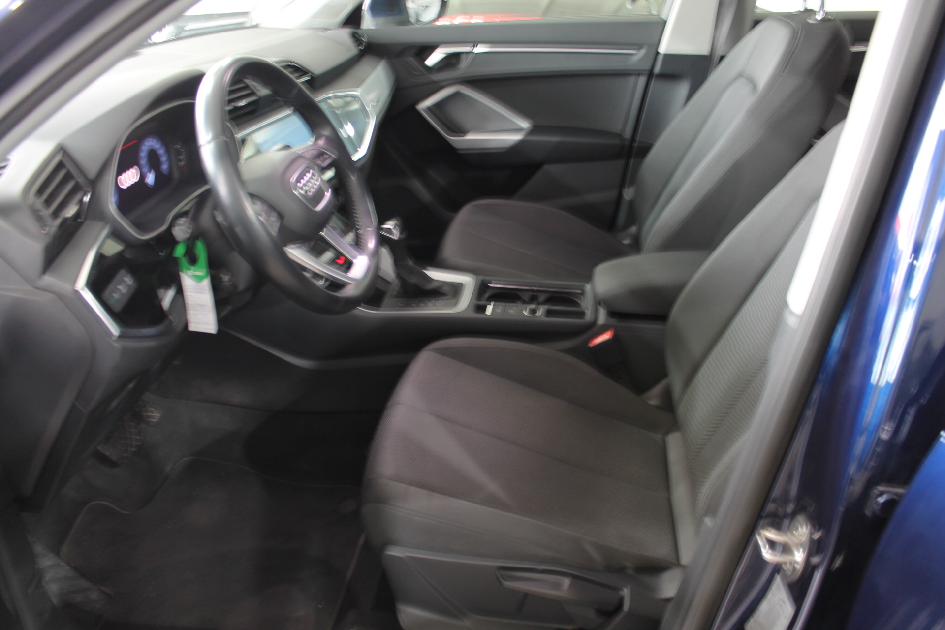 Audi Q3 35 TDI 150cv Autom. S-tronic 5p. 2020 - Imagen 10