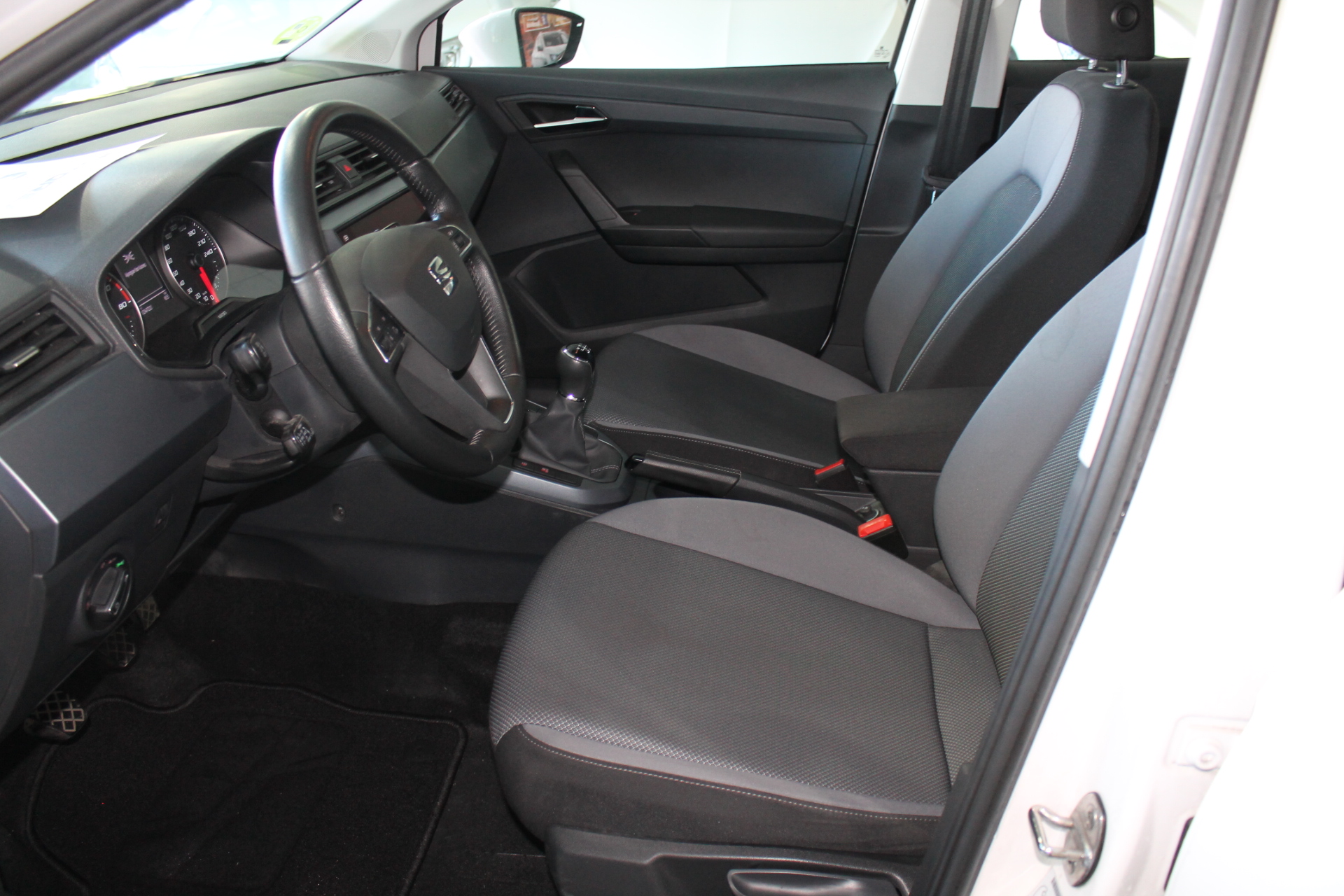 Seat Arona 1.0 TSI 110cv GASOLINA Style 5p. 2021 - Imagen 12