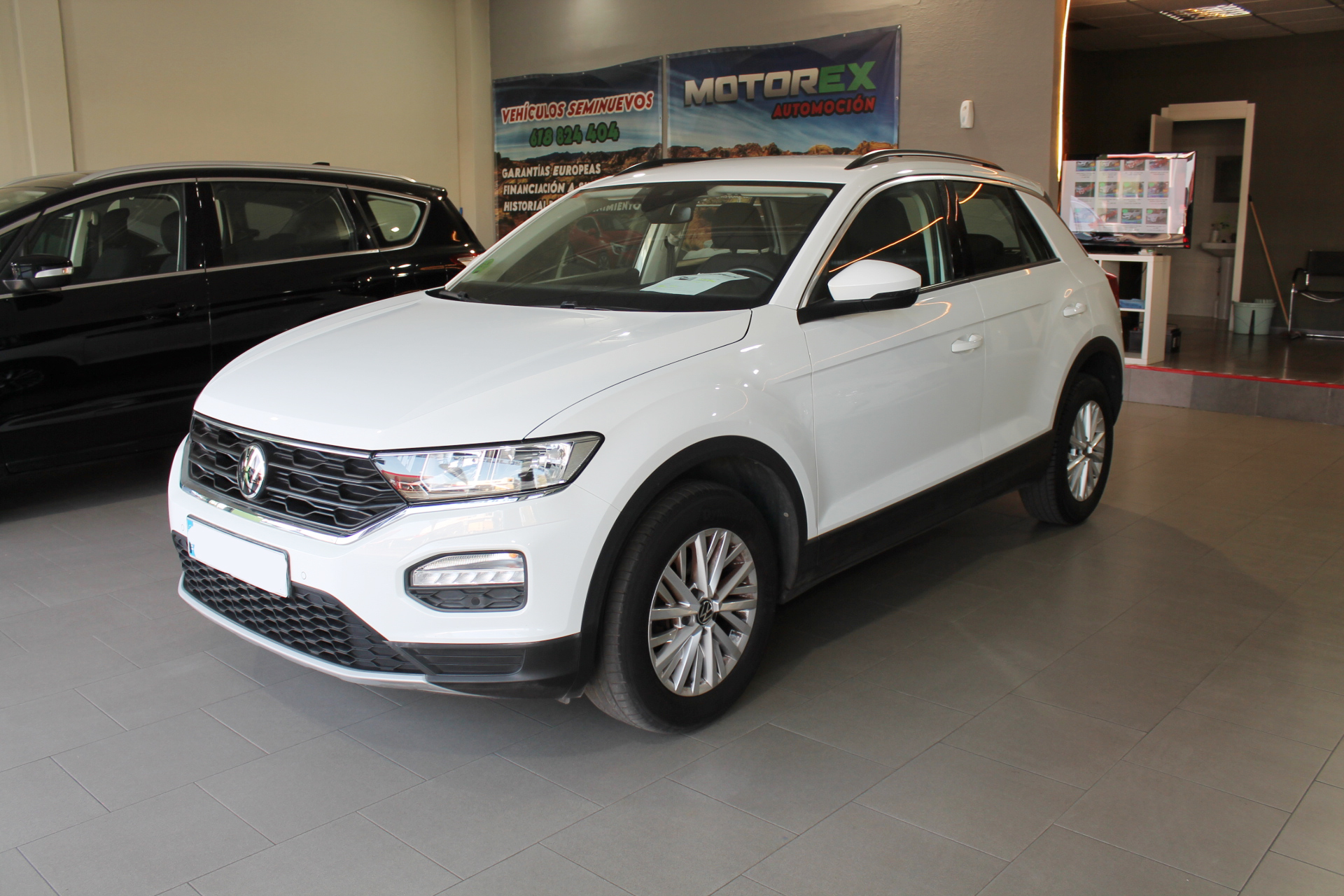 Volkswagen T-Roc 2.0 TDI 115cv Connect 5p. 2021 - Imagen 2
