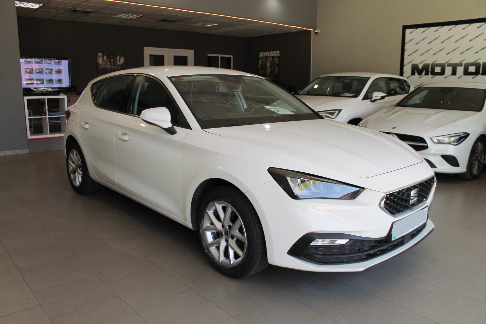 Seat León 2.0 TDI 115cv Reference Go 5p. 2021 - Imagen 8