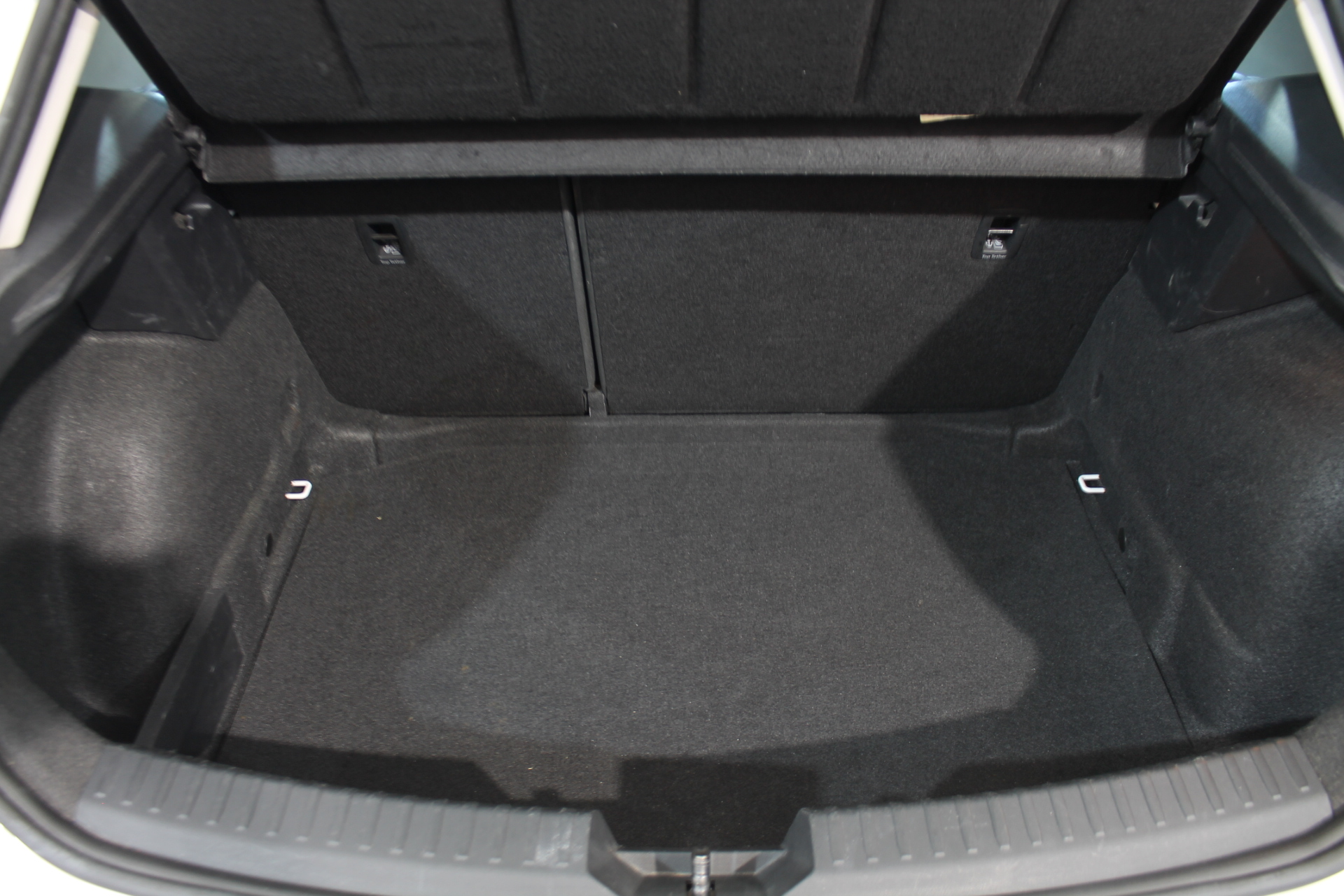 Seat León 2.0 TDI 115cv Reference Go 5p. 2021 - Imagen 10