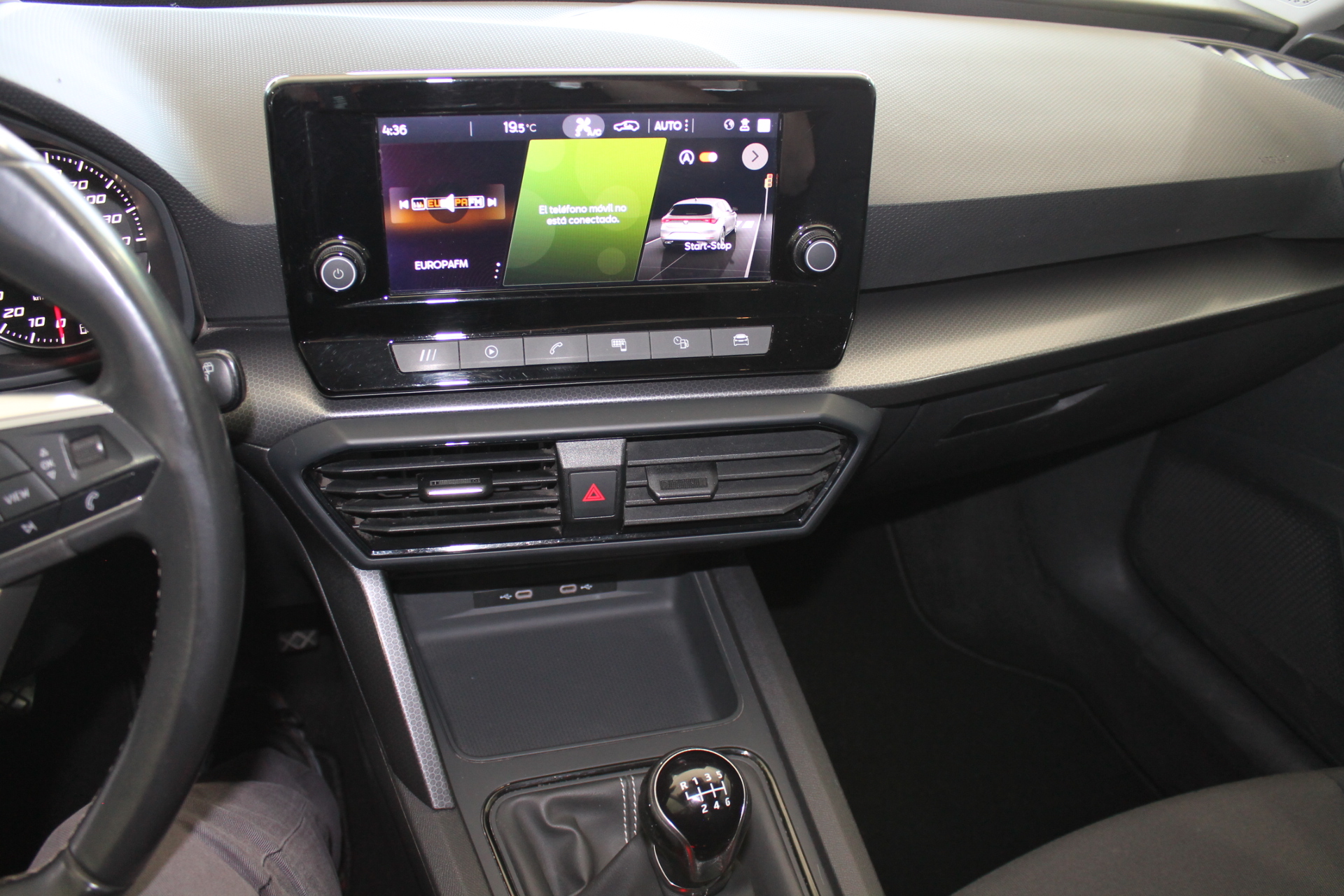 Seat León 2.0 TDI 115cv Reference Go 5p. 2021 - Imagen 18