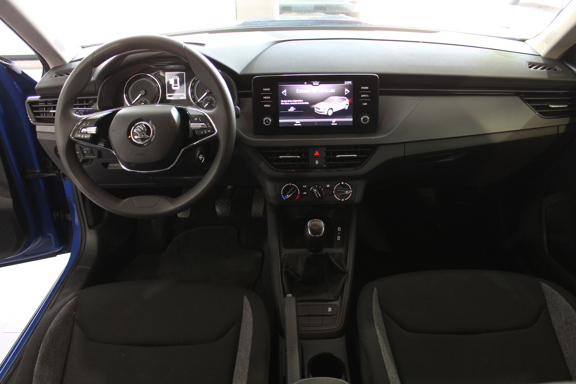 Skoda Kamiq 1.0 TSI 110cv Active 5p. 2023 - Imagen 15
