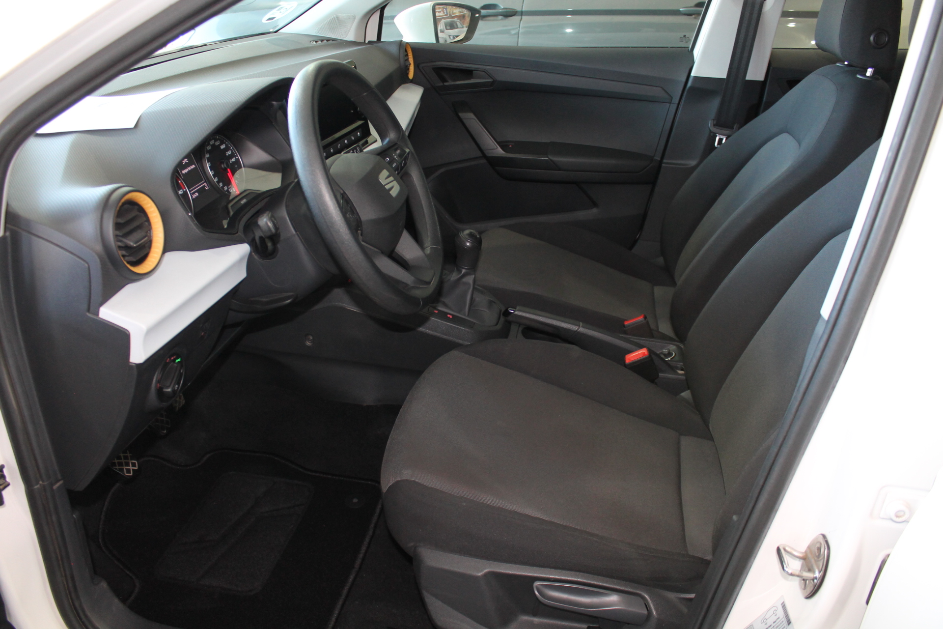 Seat Arona 1.0 TSI 95cv Reference 5p. 2022 - Imagen 12