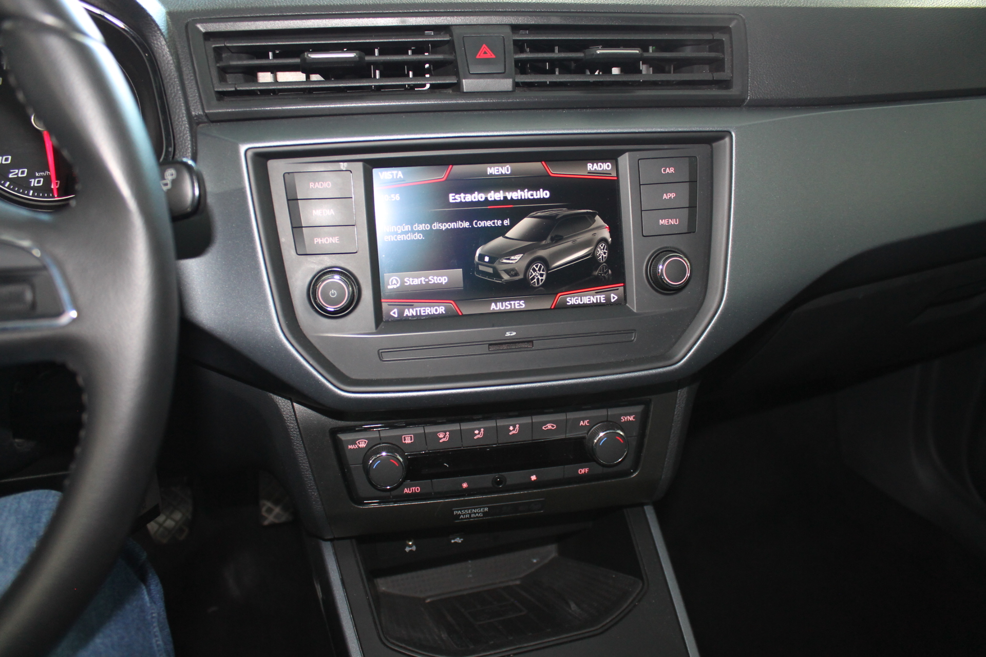 Seat Arona 1.0 TSI 115cv Style Edition 5p. 2020 - Imagen 19