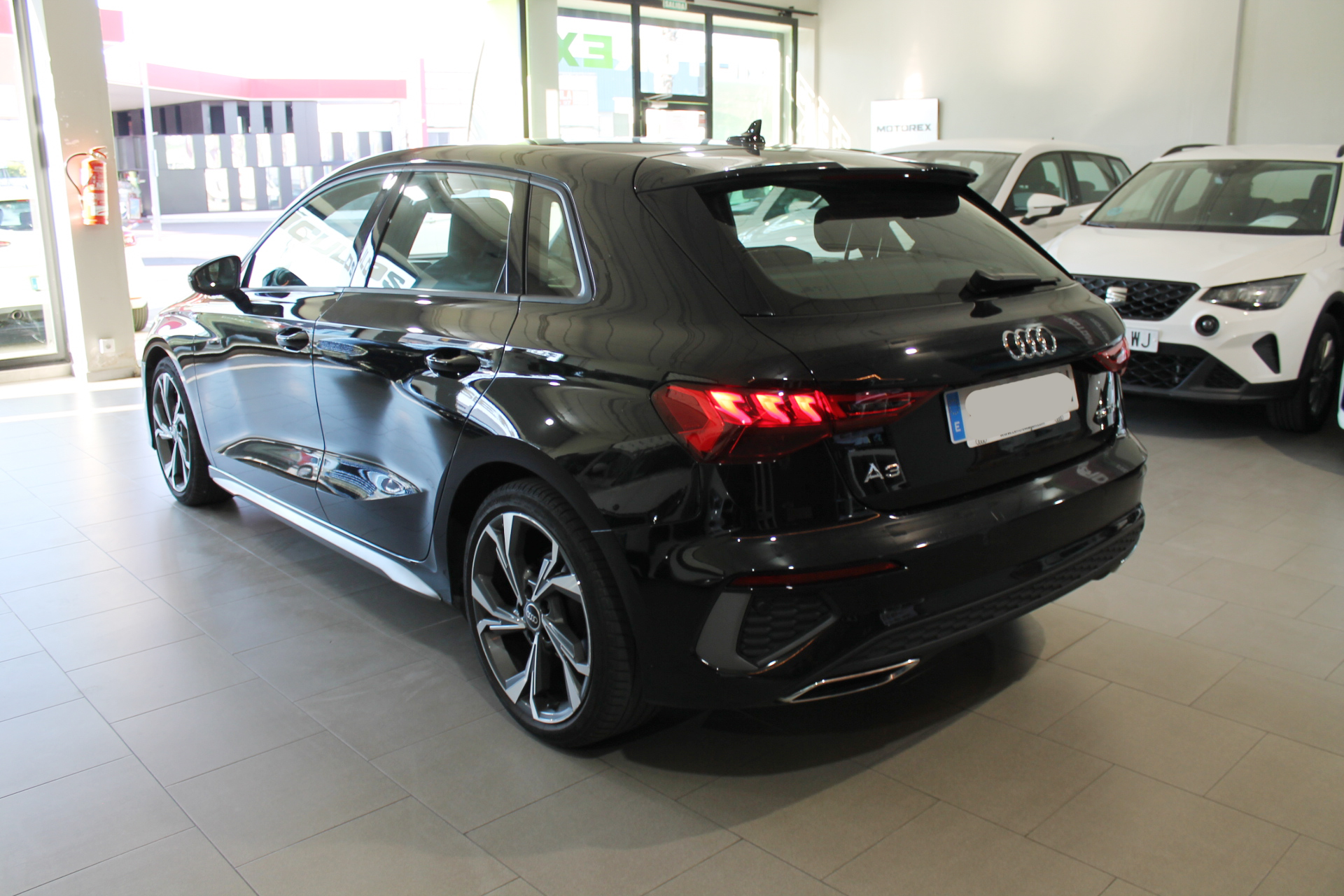 AUDI A3 SPORTBACK 35TDI S-LINE S-TRONIC 150CV 2023 - Imagen 3