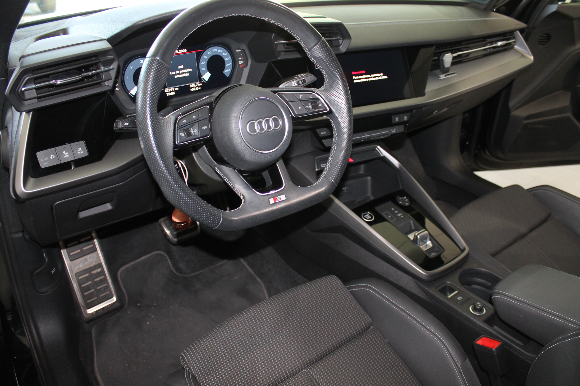AUDI A3 SPORTBACK 35TDI S-LINE S-TRONIC 150CV 2023 - Imagen 13