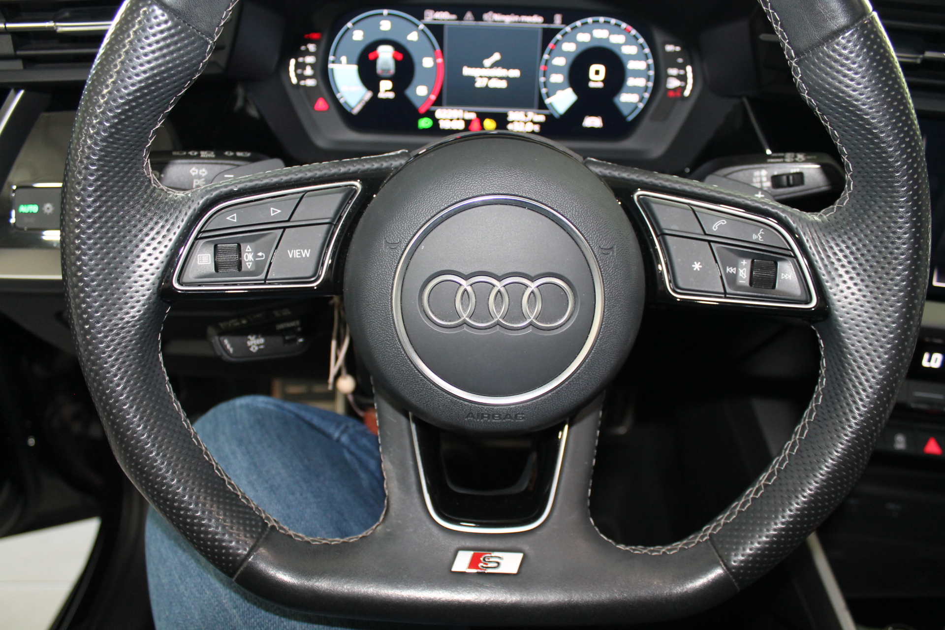 AUDI A3 SPORTBACK 35TDI S-LINE S-TRONIC 150CV 2023 - Imagen 18