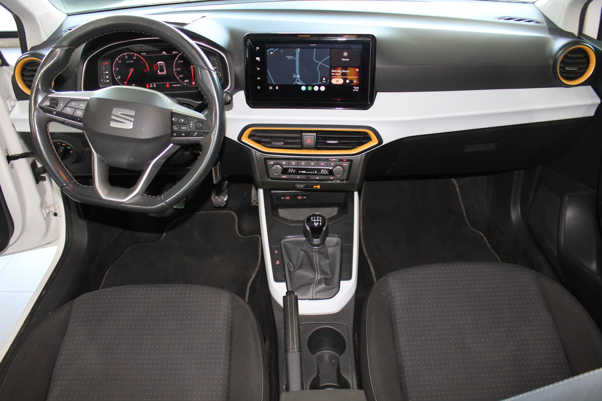 Seat Arona 1.0 TSI 110cv Style Plus 5p. 2022 - Imagen 17
