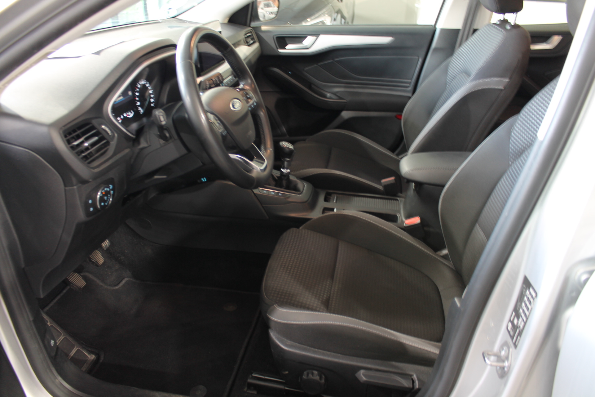 Ford Focus 1.5 Ecoblue 95cv Trend+ 5p. 2022 - Imagen 12